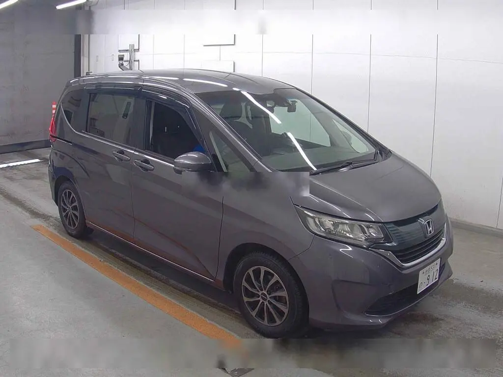 HONDA FREED 2018 год, пробег 49 тыс. км для Егора