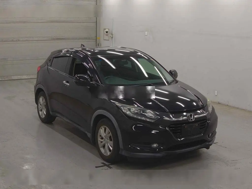 HONDA VEZEL 2015 год, пробег 100 тыс. км для Кирилла