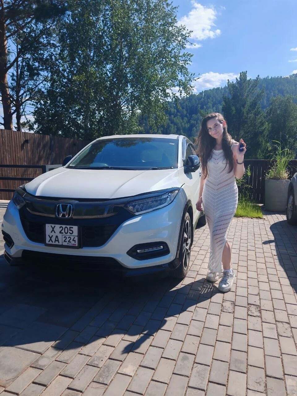 HONDA VEZEL 2019 год, пробег 30 тыс. км для Сергея