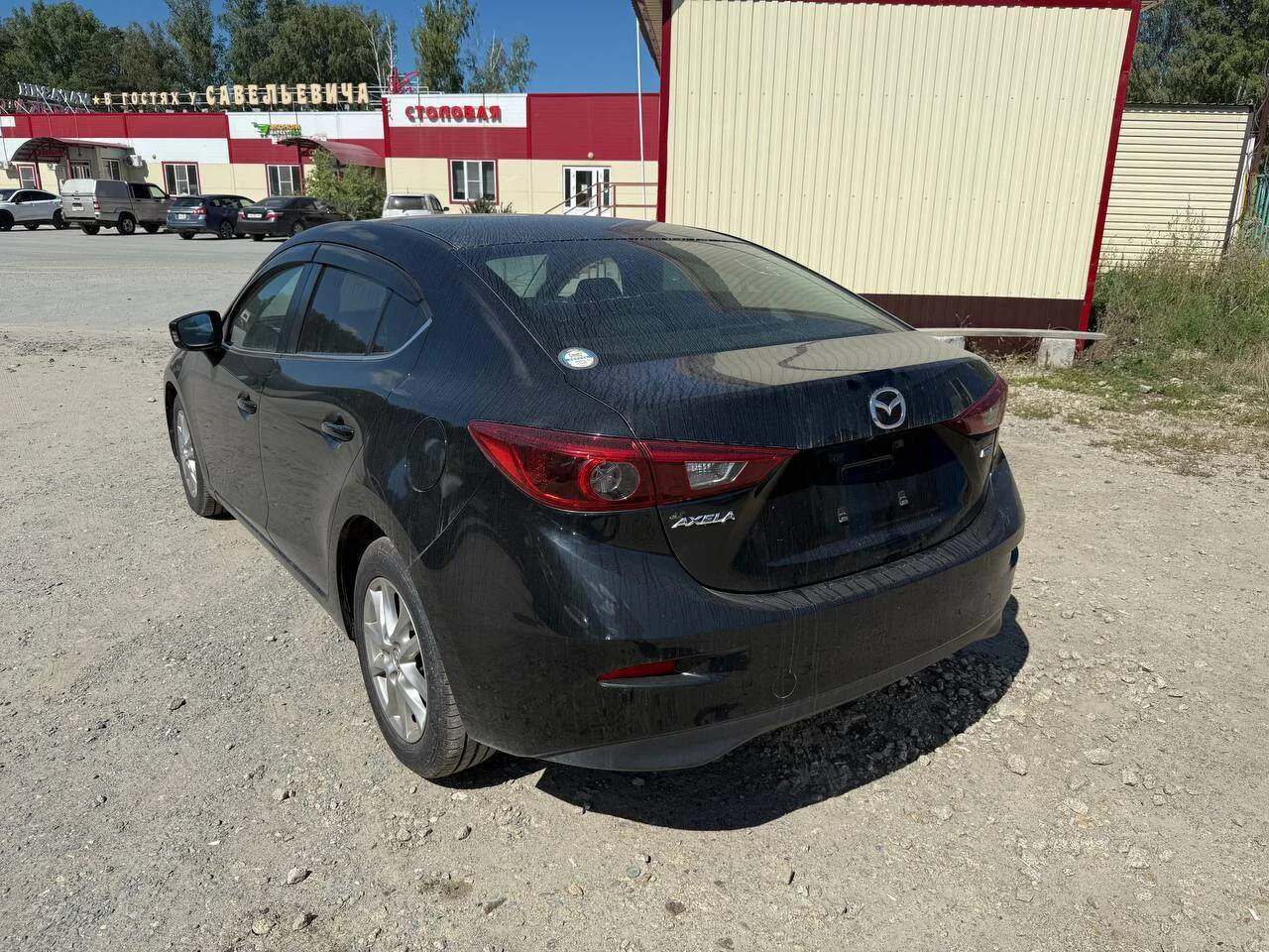 Mazda Axela