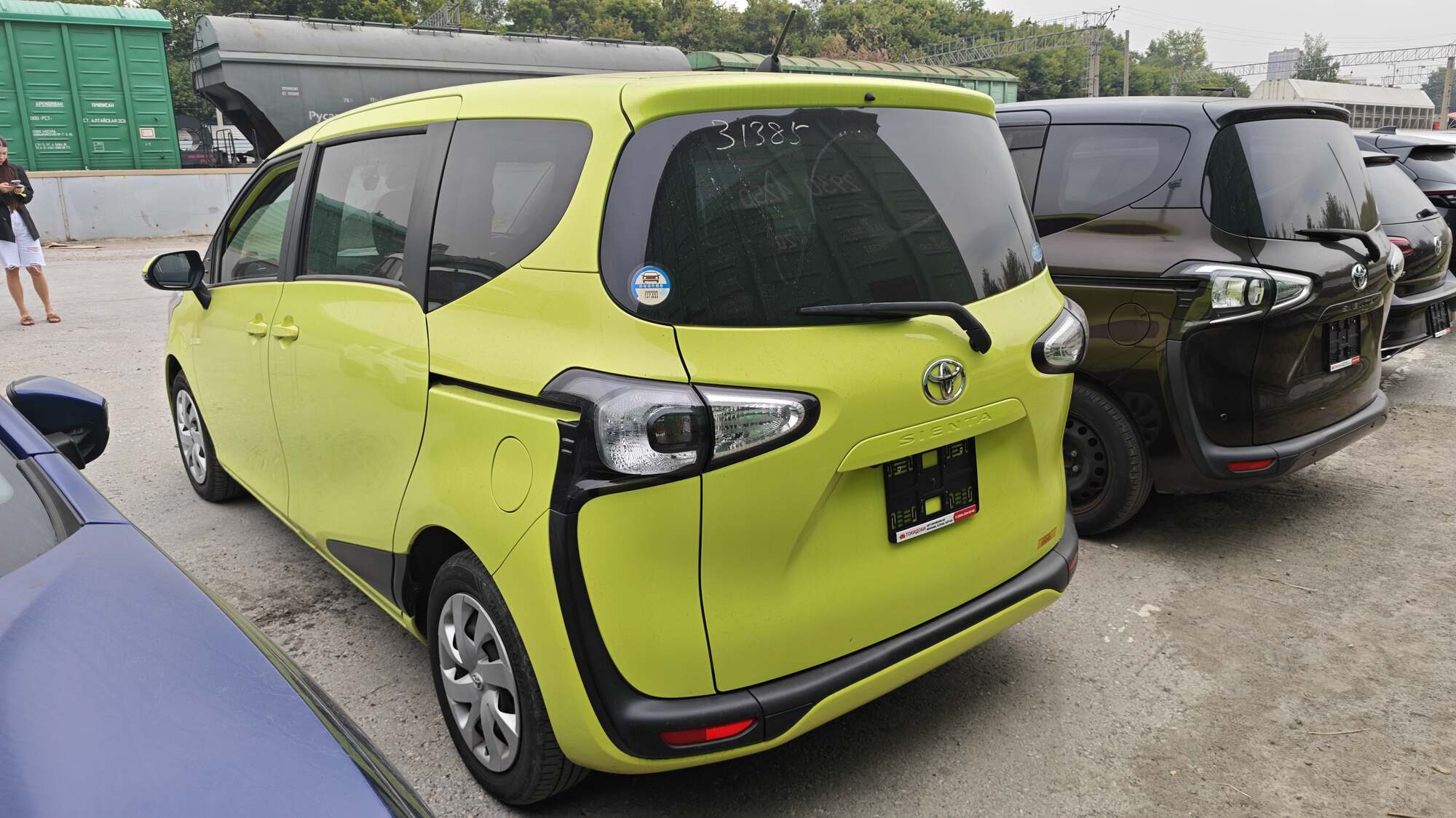Toyota Sienta