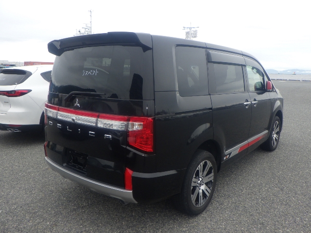 Mitsubishi Delica mini