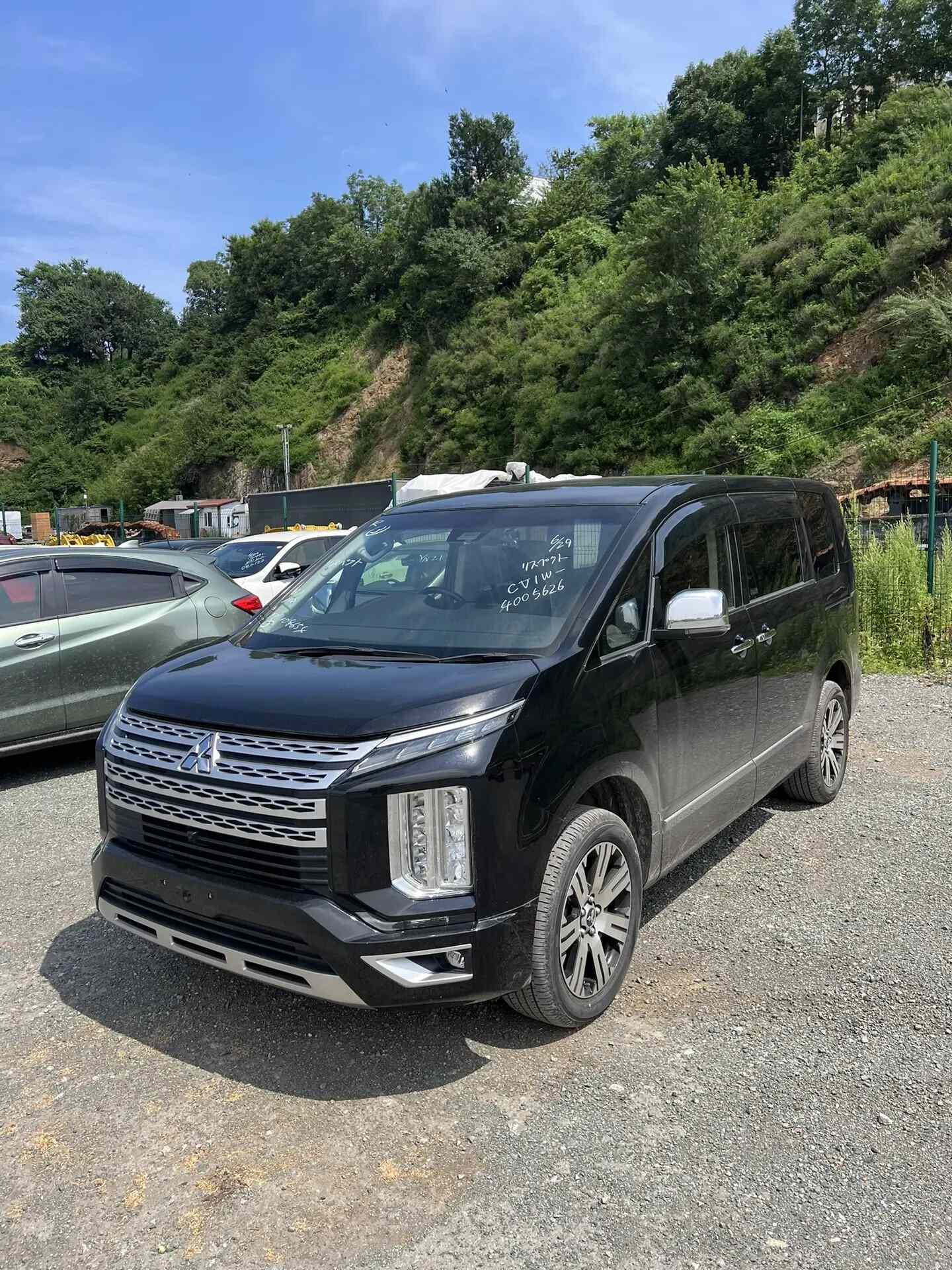 Mitsubishi Delica d:5