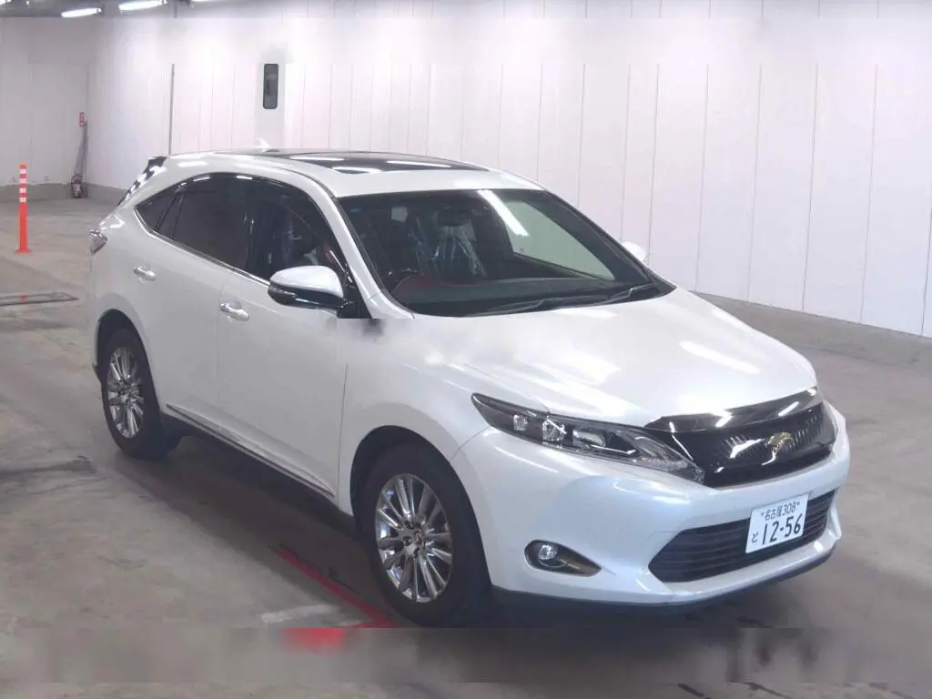 TOYOTA HARRIER 2015 год, пробег 101 тыс. км для Андрея