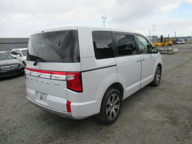 Mitsubishi Delica mini