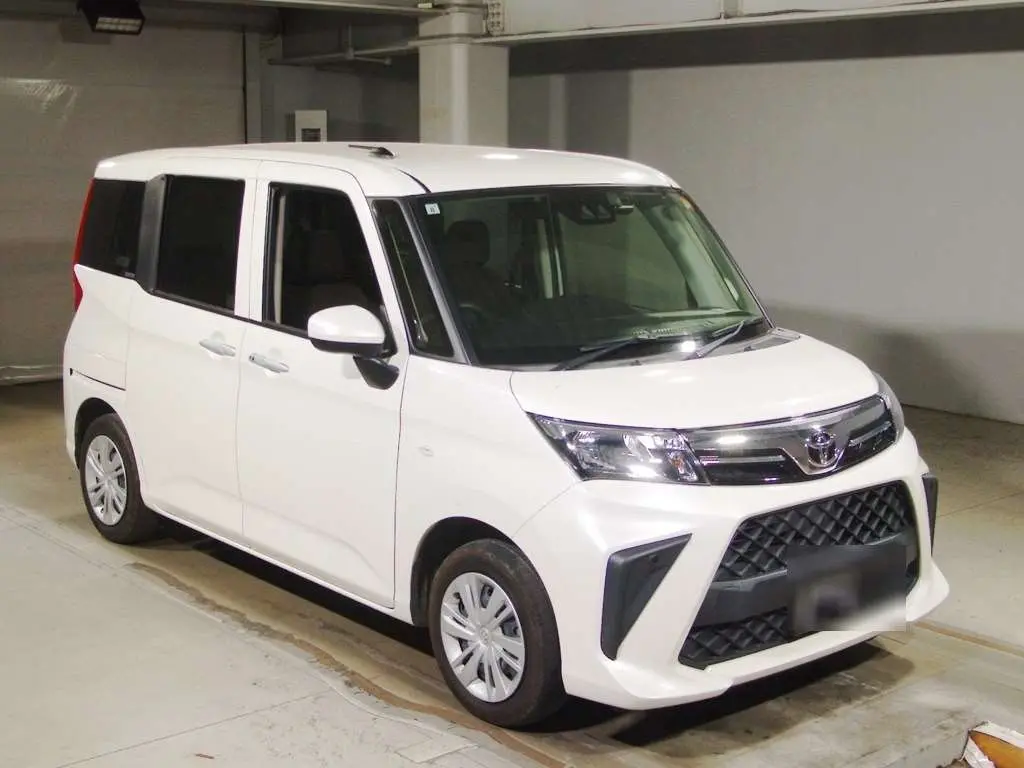 TOYOTA ROOMY 2022 год, пробег 53 тыс. км для Каргалаш