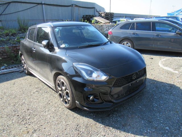 SUZUKI SWIFT 2022 год, пробег 10 тыс. км для Ивана