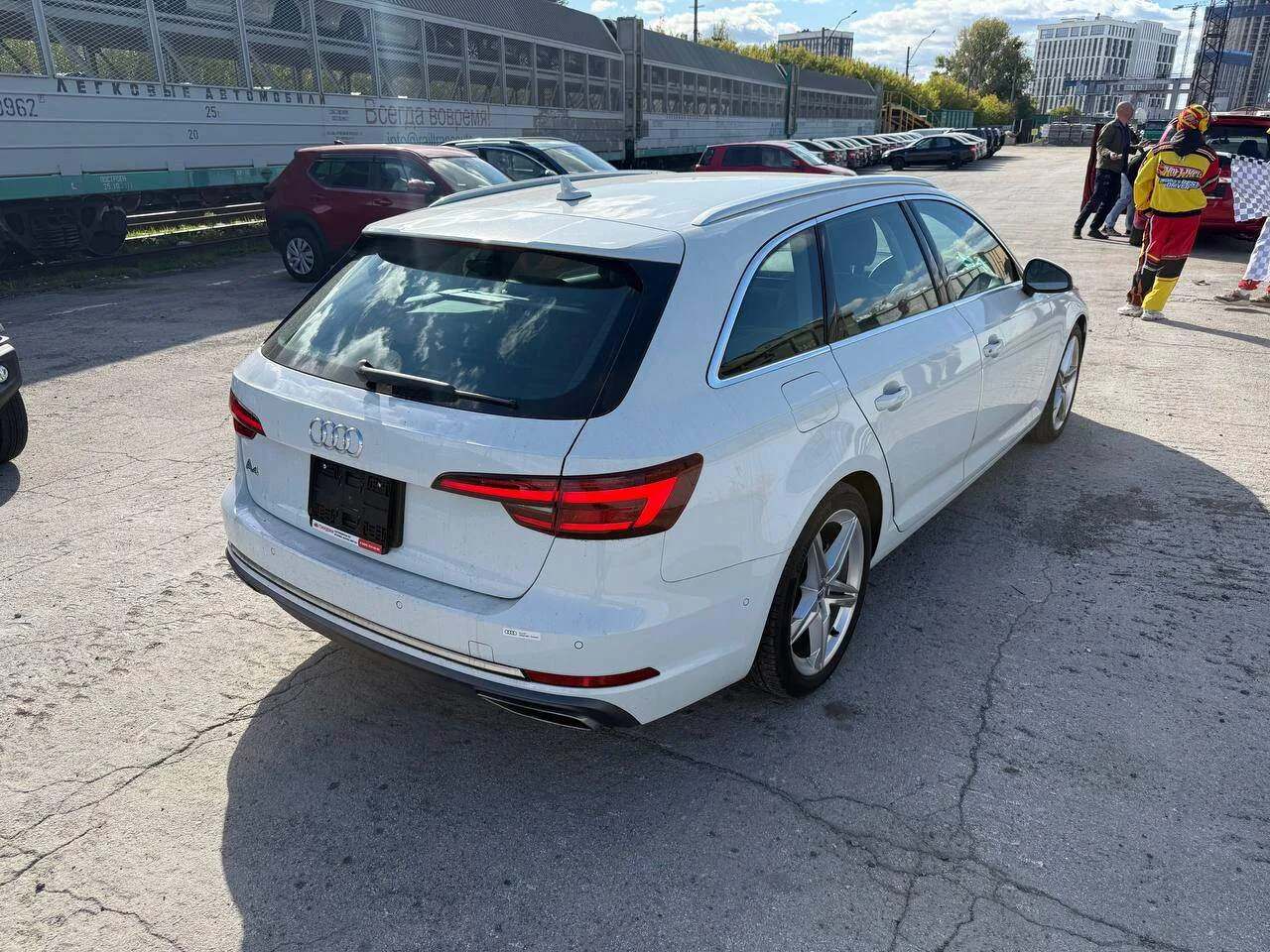 Audi A4
