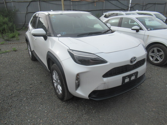 TOYOTA YARIS CROSS 2022 год, пробег 9 тыс. км для Николая