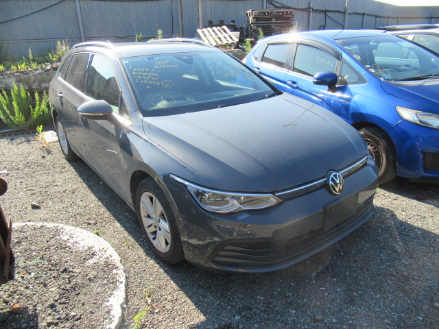 VOLKSWAGEN GOLF VARIANT 2023 год, пробег 49 тыс. км для Анастасии
