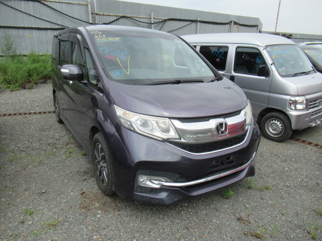 HONDA STEP WAGON 2015 год, пробег 90 тыс. км для Олега