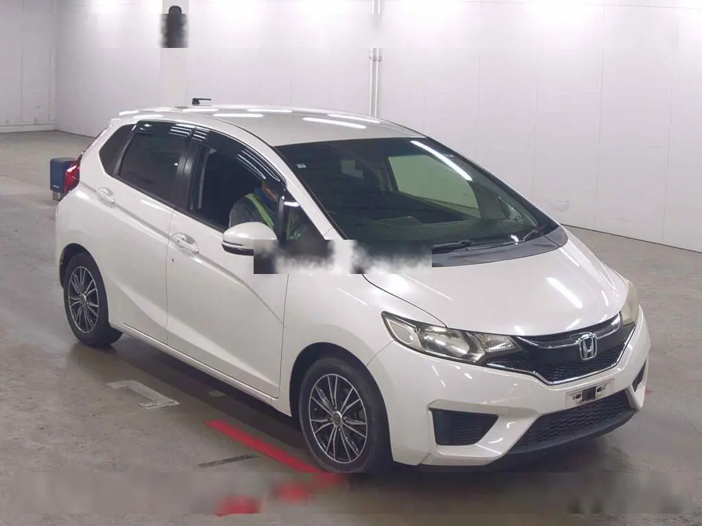 HONDA FIT 2017 год, пробег 86 тыс. км для Евгении