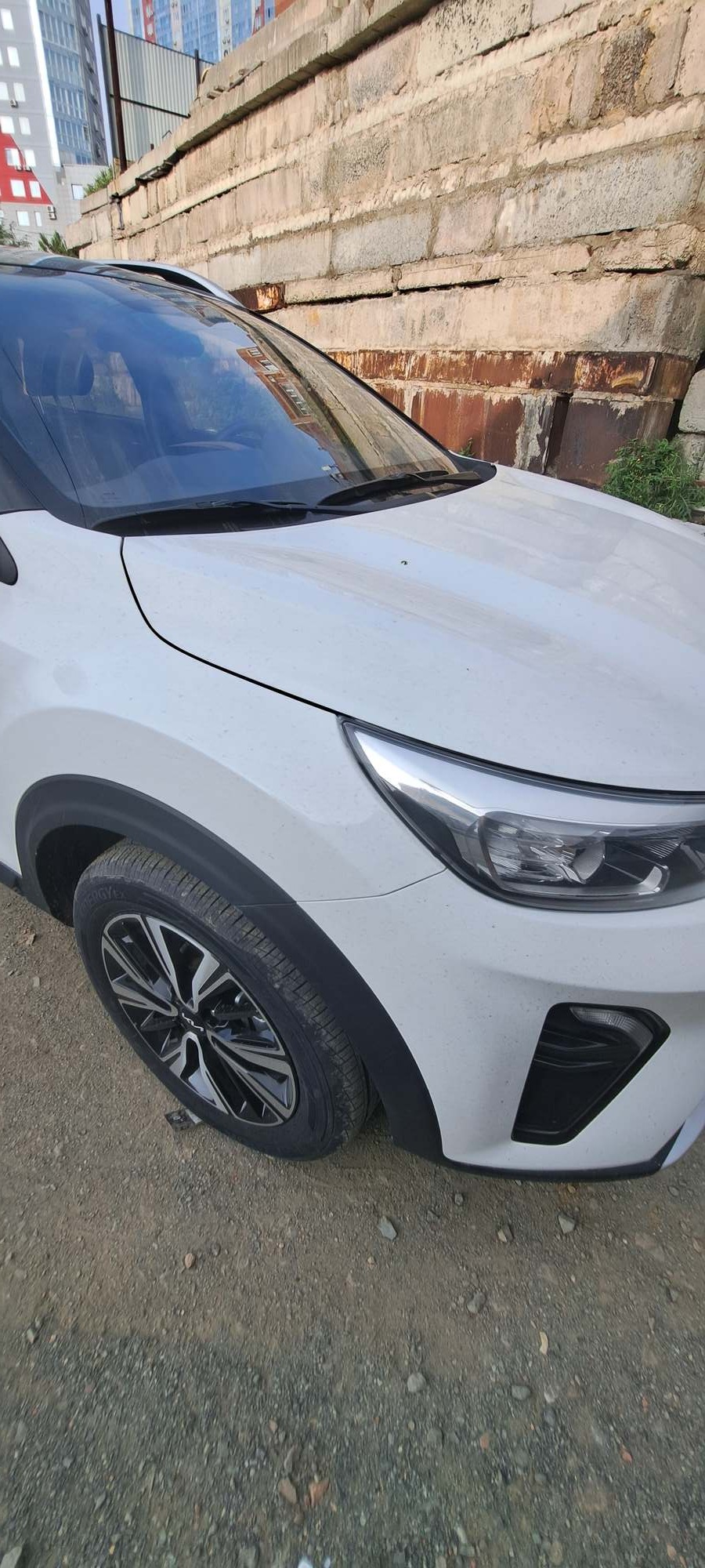Kia Kx1