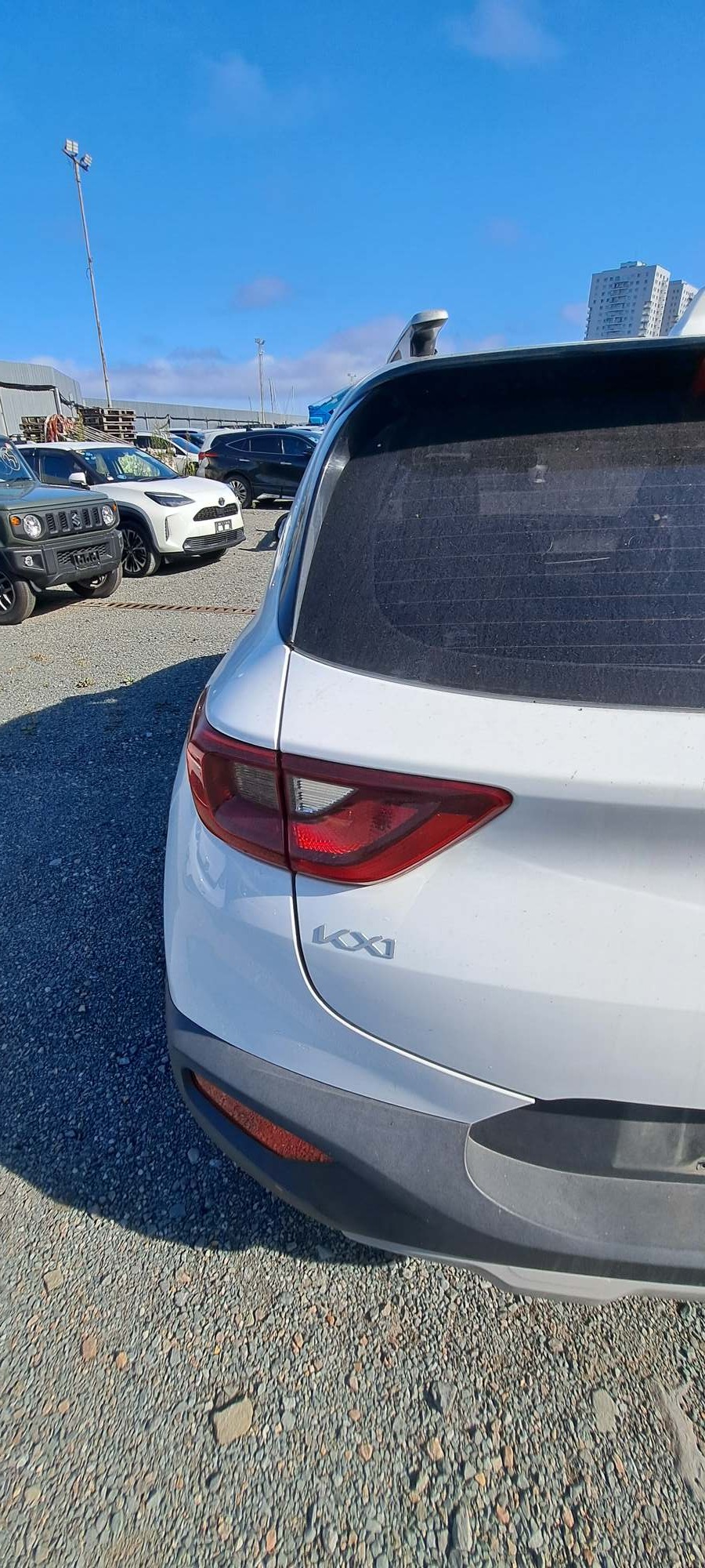 Kia Kx1