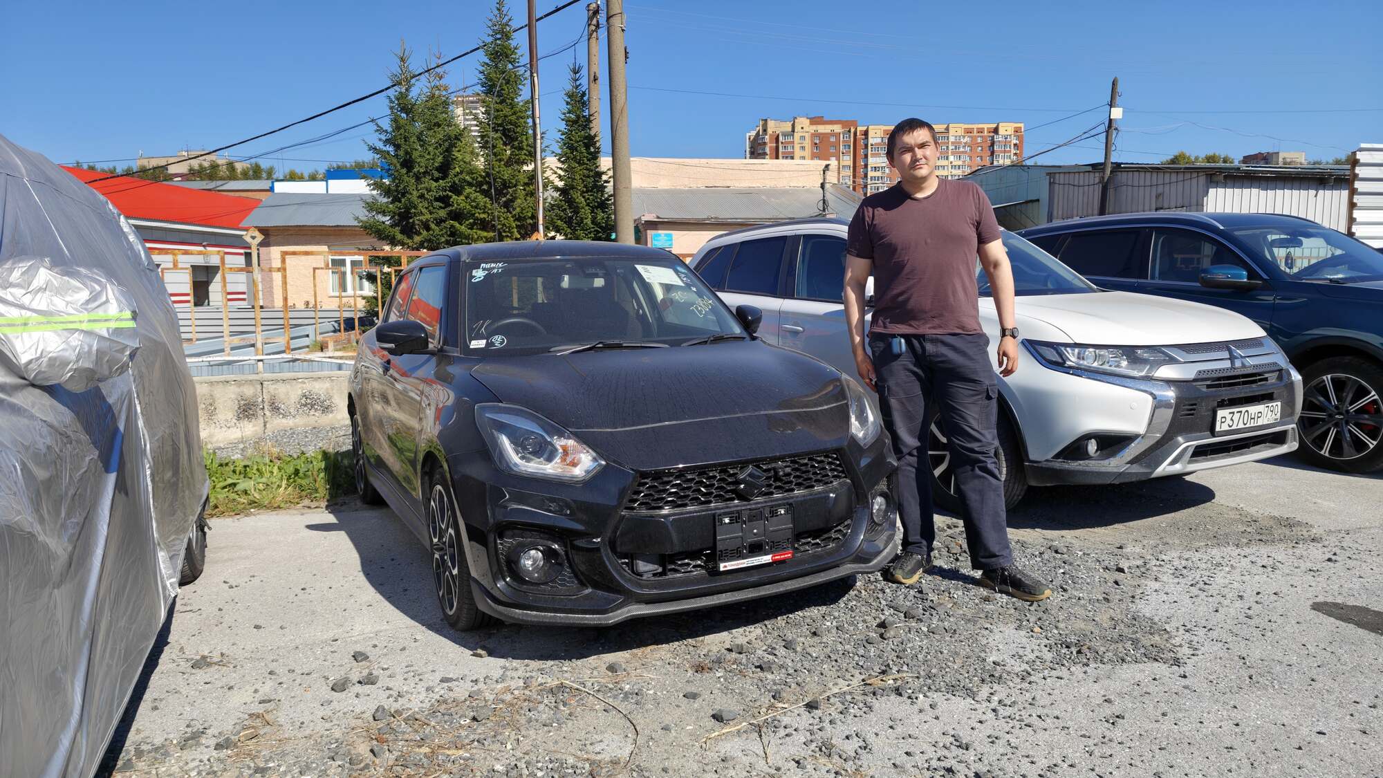 SUZUKI SWIFT 2022 год, пробег 10 тыс. км для Ивана