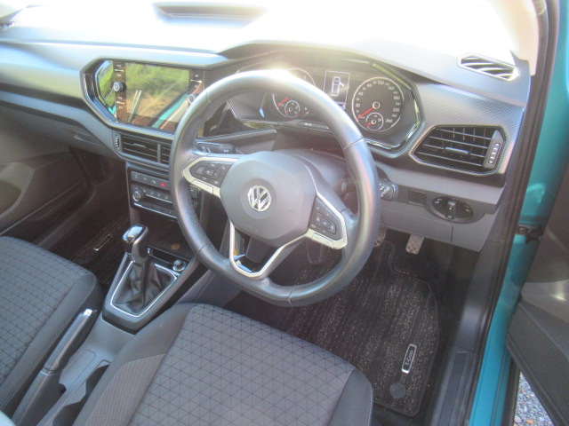 Volkswagen T-cross