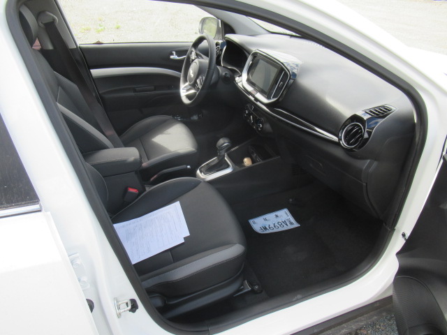 Kia Kx1