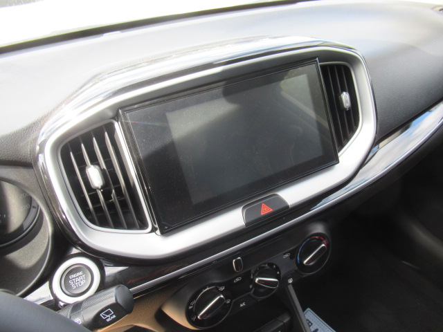 Kia Kx1