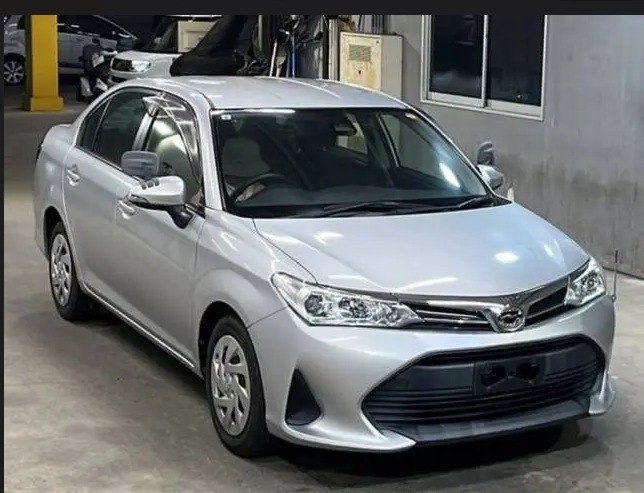Toyota Corolla Axio 2018