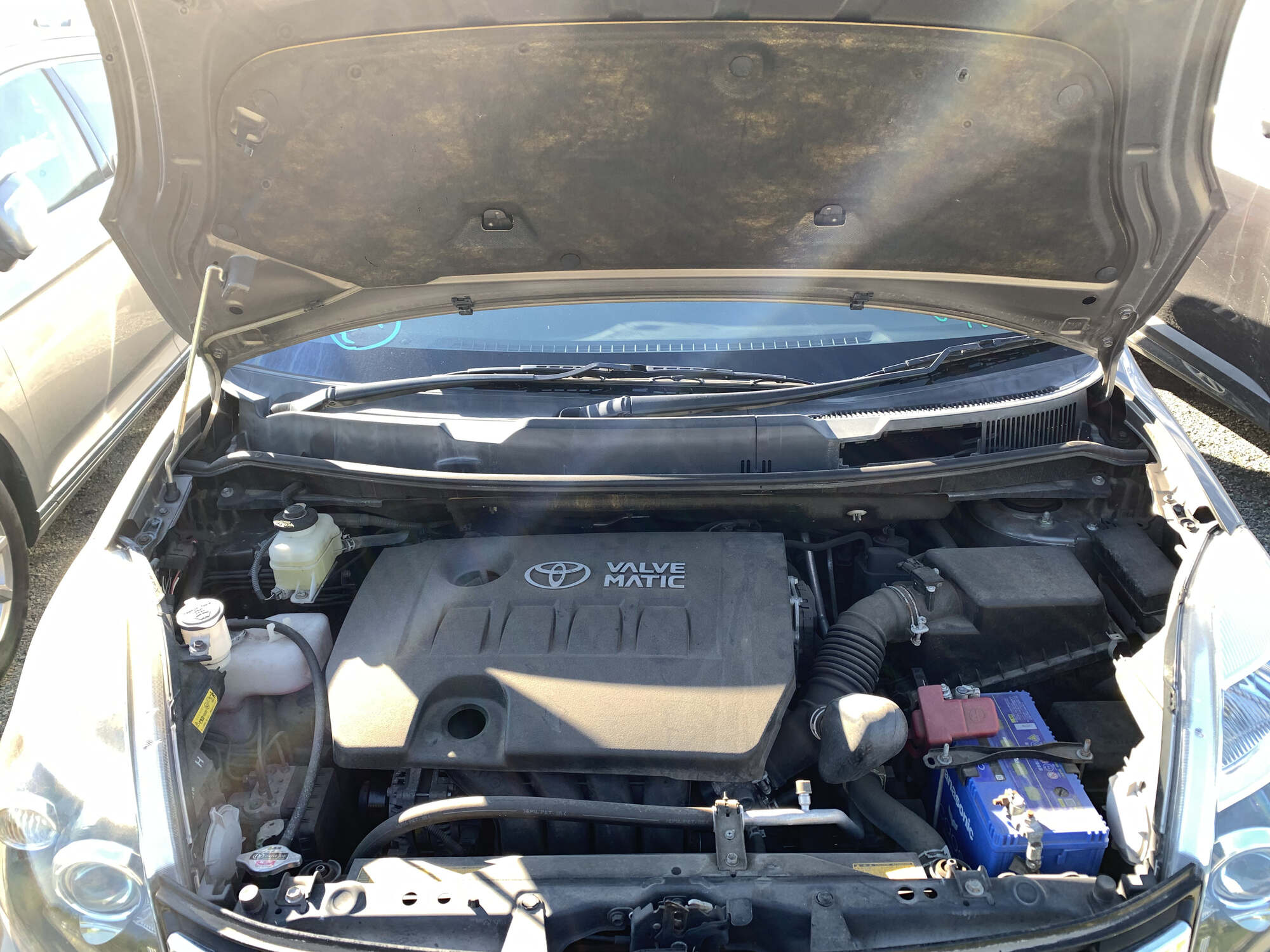 Toyota Isis