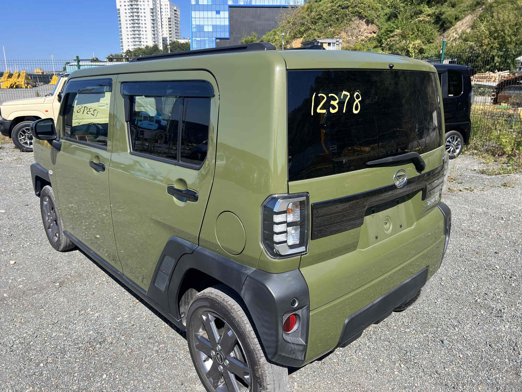 Daihatsu Taft