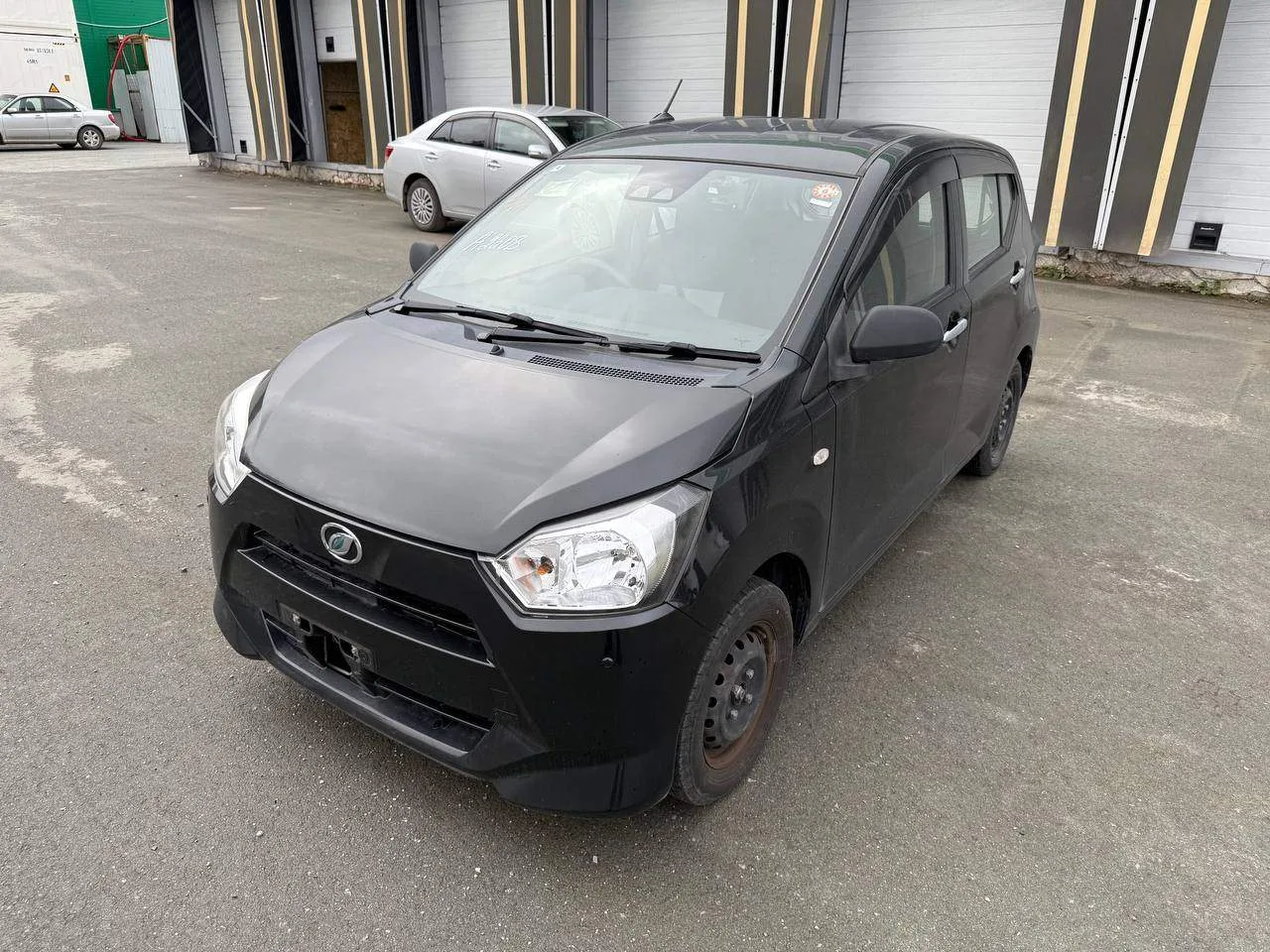 Daihatsu Mira moderno