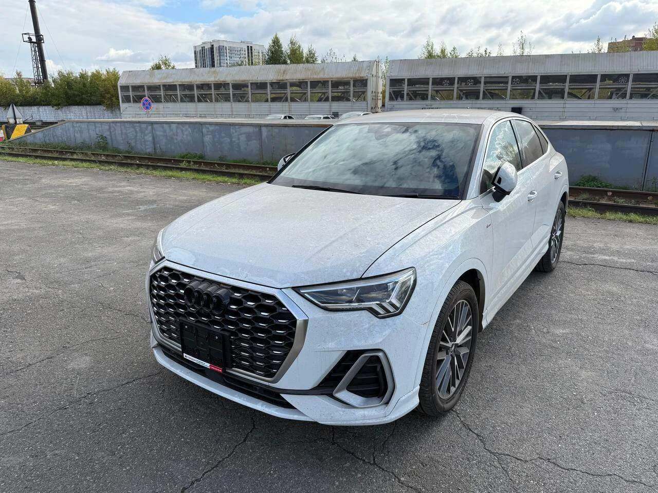 Audi Q3