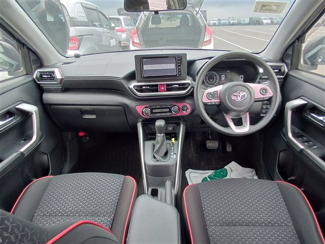 Отзыв о покупке Toyota Raize из Японии - Сергей, 19 сентября 2026