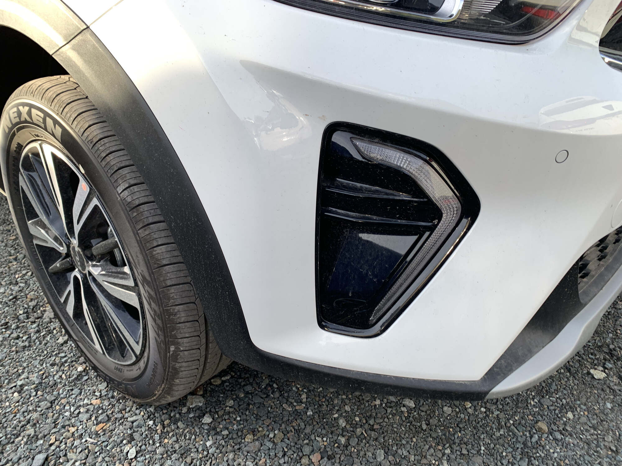 Kia Kx1