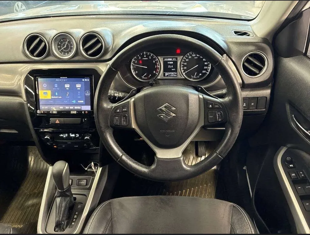 Suzuki Escudo