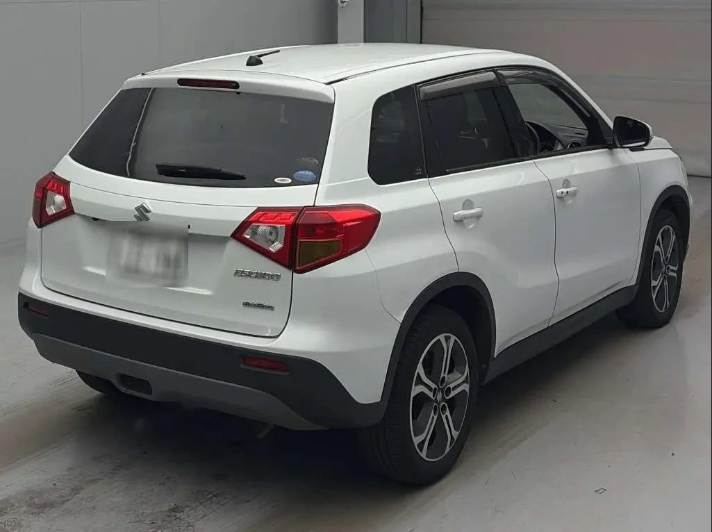 Suzuki Escudo