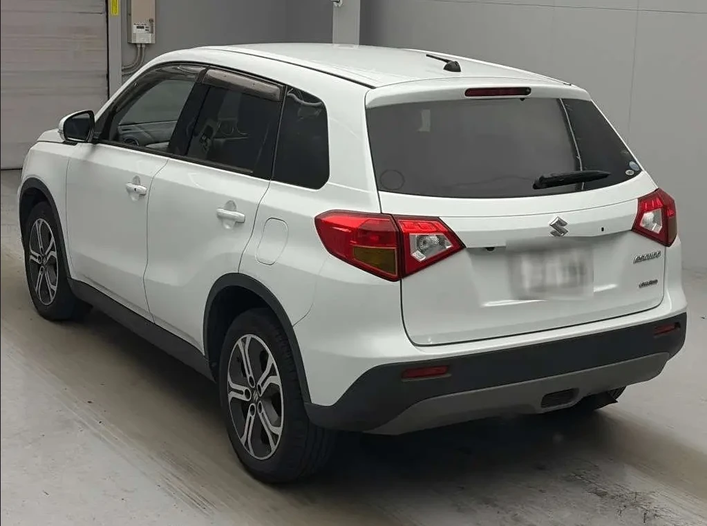 Suzuki Escudo