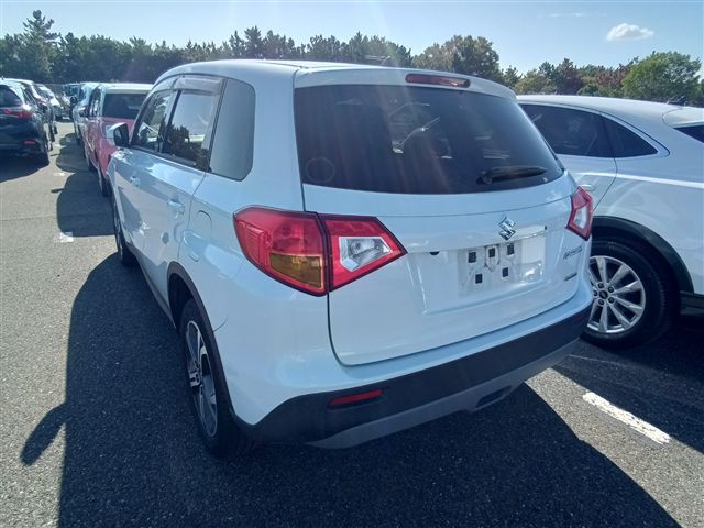 Suzuki Escudo