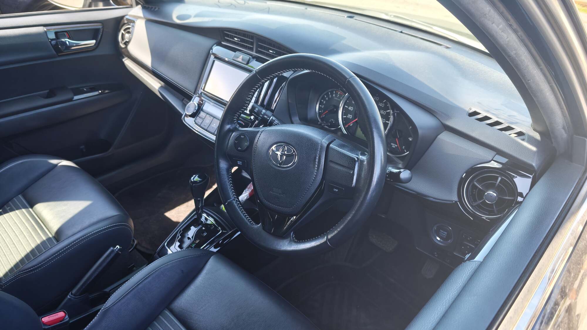 Отзыв о покупке Toyota Corolla Fielder из Японии - Павел, Новосибирская область, 28 сентября 2026