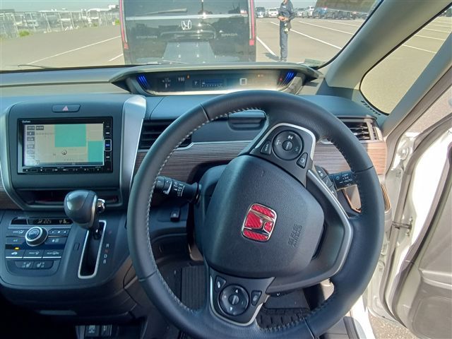 Honda Freed+