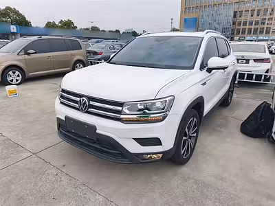 Volkswagen Tharu